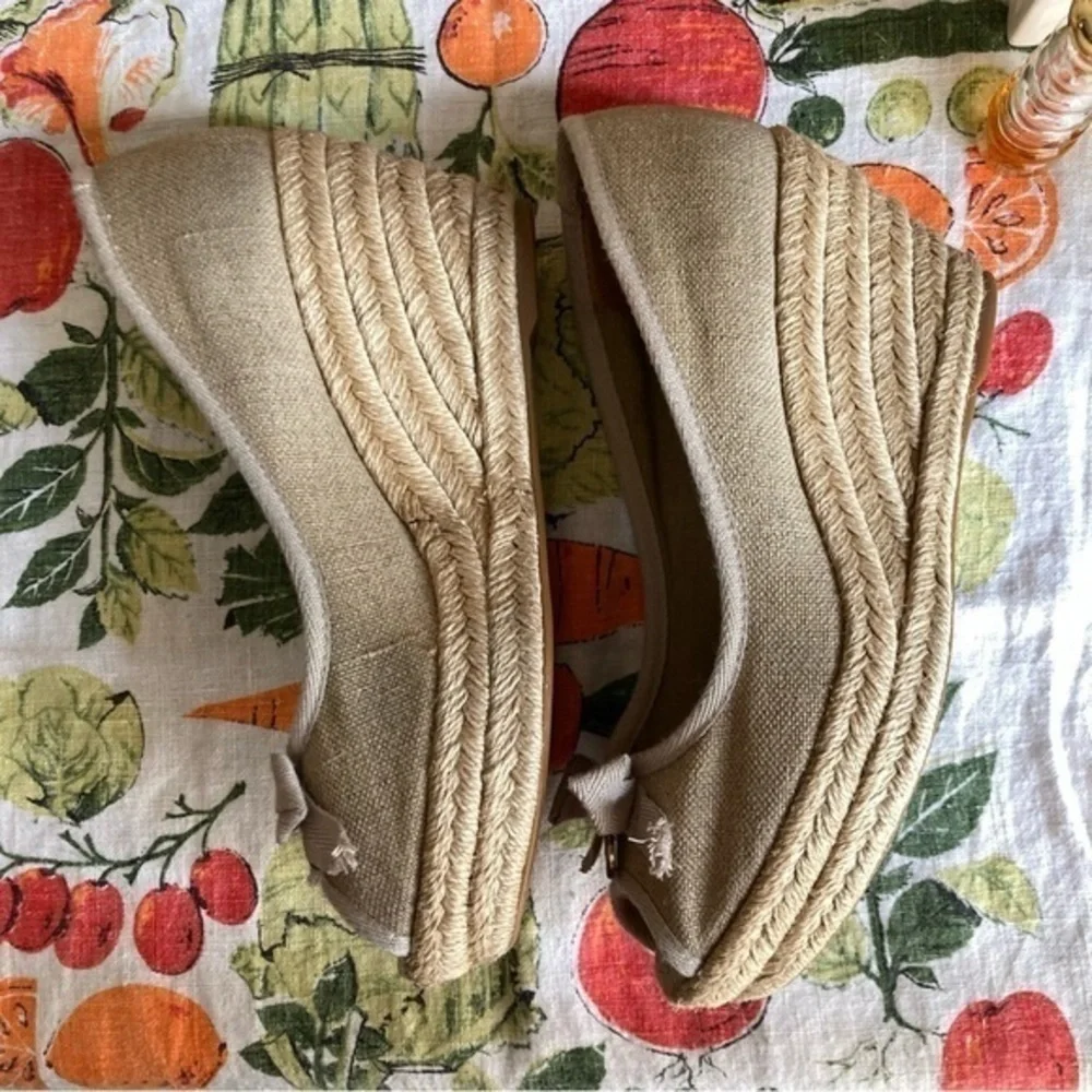 Tory Burch Jackie beige peeptoe wedges size 9B - Picture 5 of 16